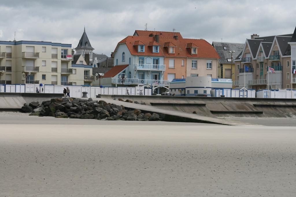 Villa Tremail - La Plage Au Pied De Votre Chambre 维姆勒 外观 照片