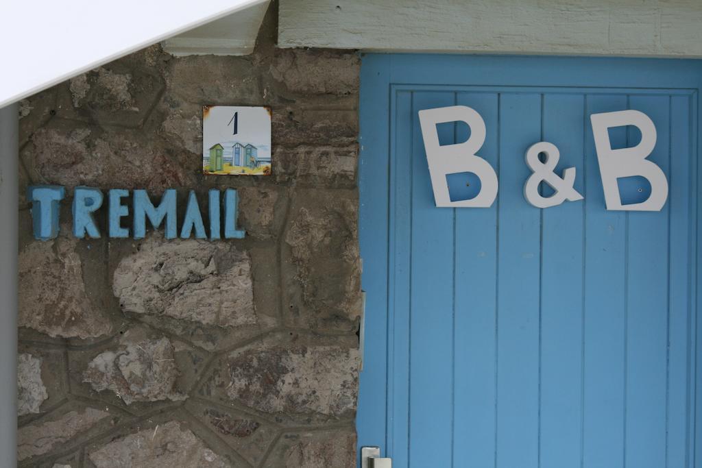 Villa Tremail - La Plage Au Pied De Votre Chambre 维姆勒 外观 照片
