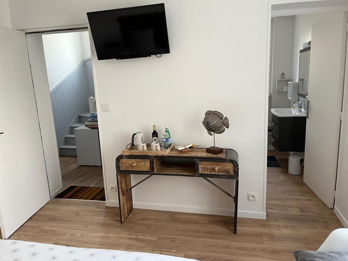 Villa Tremail - La Plage Au Pied De Votre Chambre 维姆勒 外观 照片